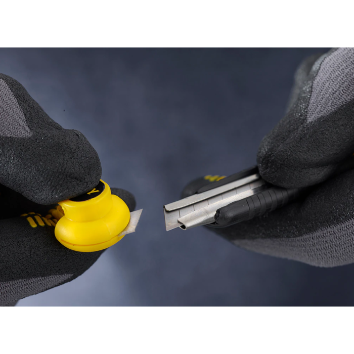 Stanley 10-409 Coltello Cutter Taglierino con Cursore Lama da 9mm MP09 Dynagrip - immagine 3